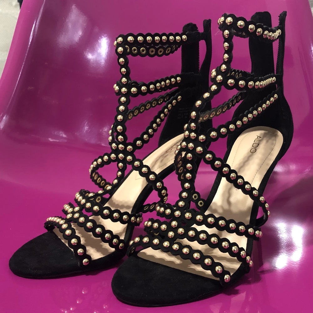 Aldo Strappy Heel. Never worn outside!